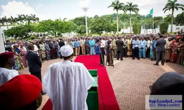 ‘Behave Yourselves And You’ll Never Be Embarrassed’, Buhari Tells Aso Villa Staff At Maiden Meeting (Photos)